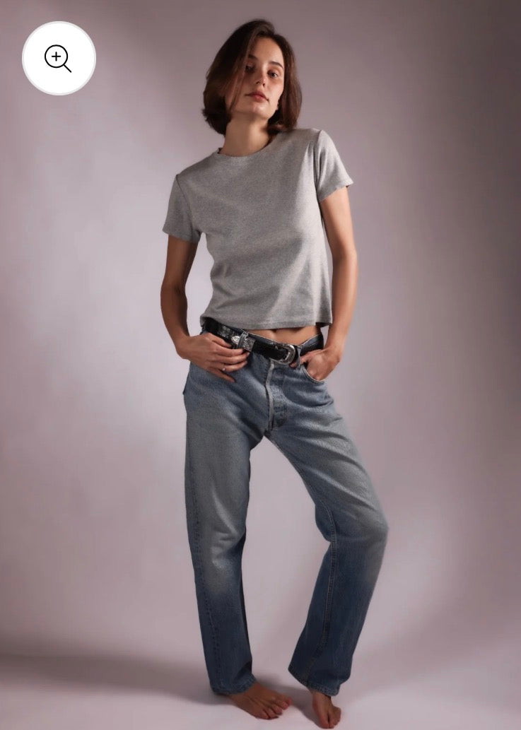 Baby tee in Gray