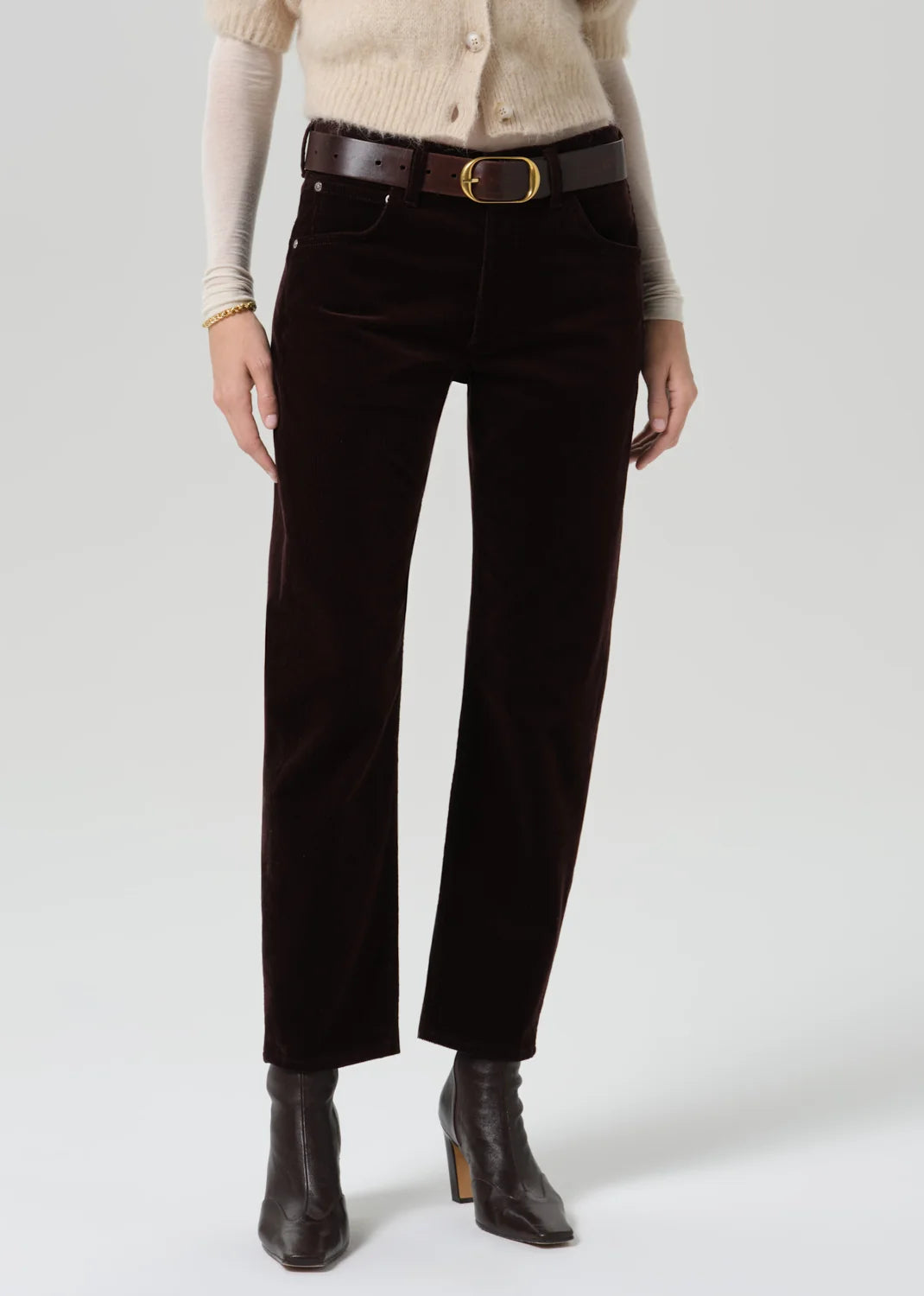 Winslow 29 in Corduroy in Barrister