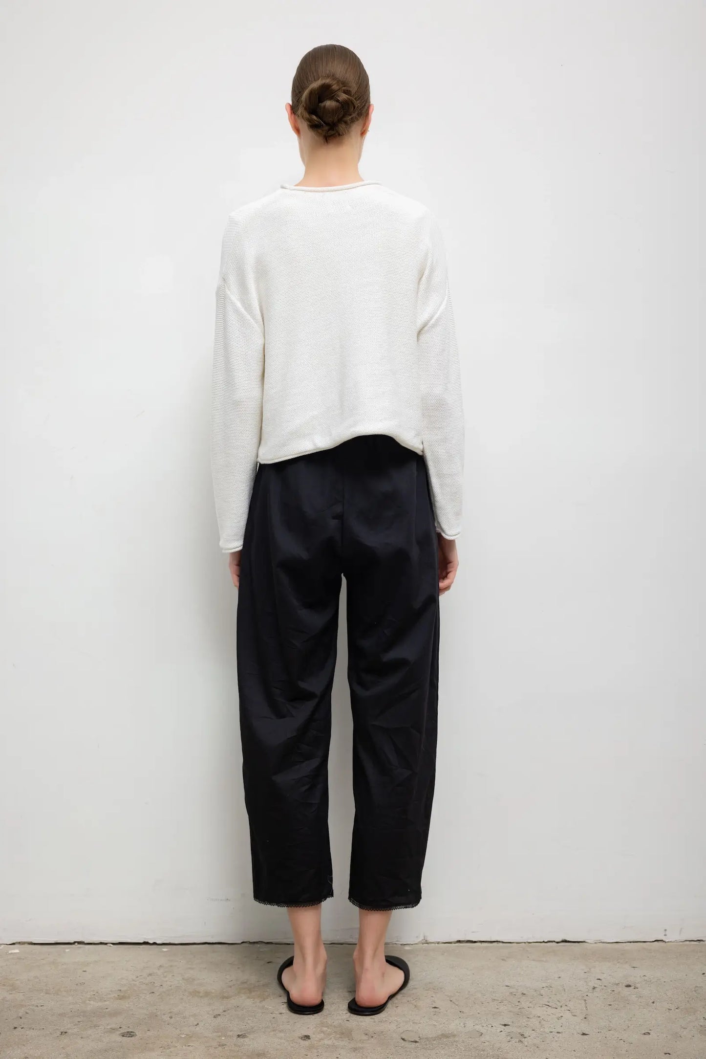 Mae Crewneck in Parchment