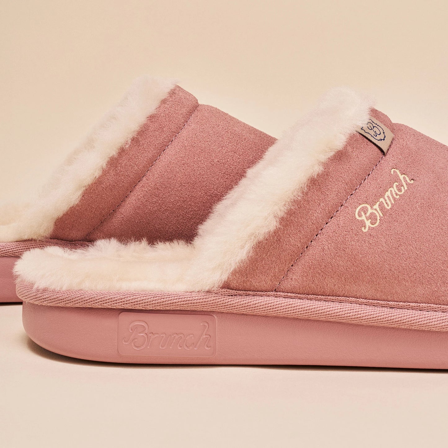 Essential Suede Shearling in Mauve