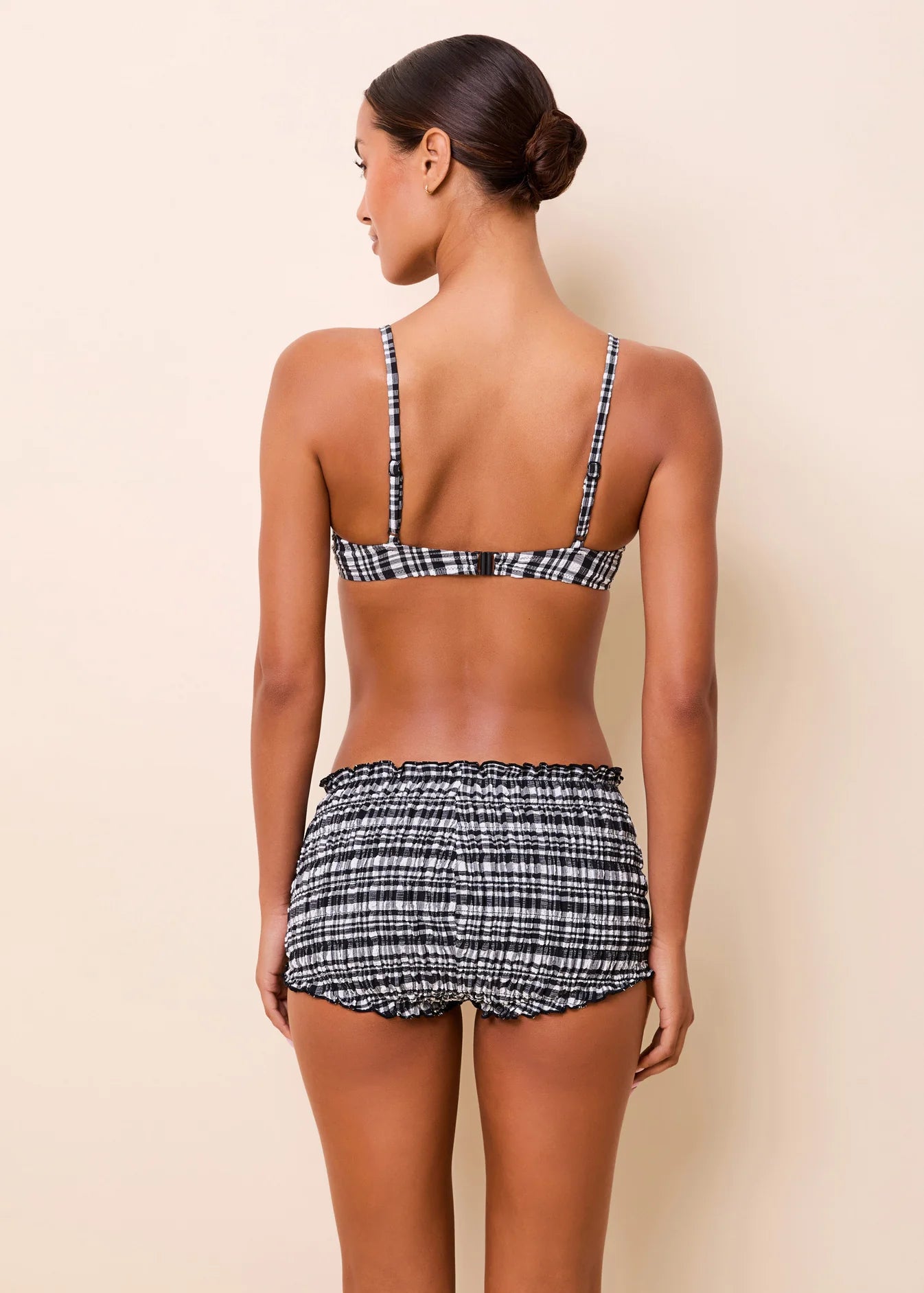 The Mimi Short in Noir