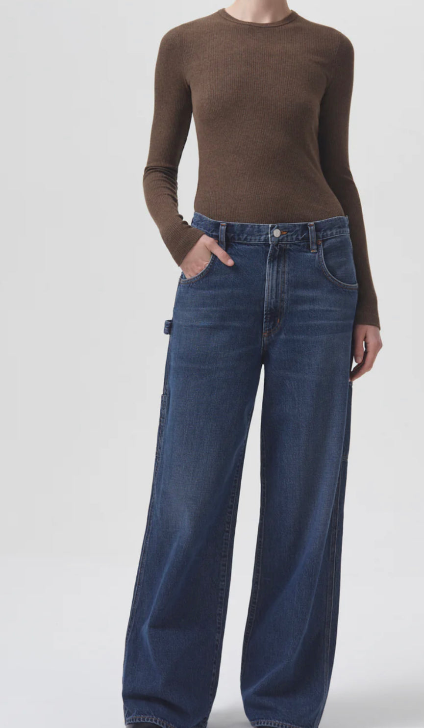 Delphi Slim Tee