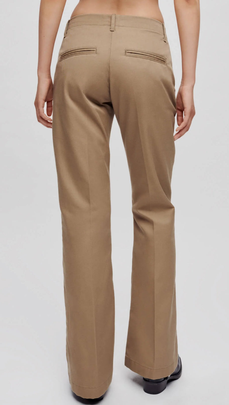 Mid Rise Flared Trouser