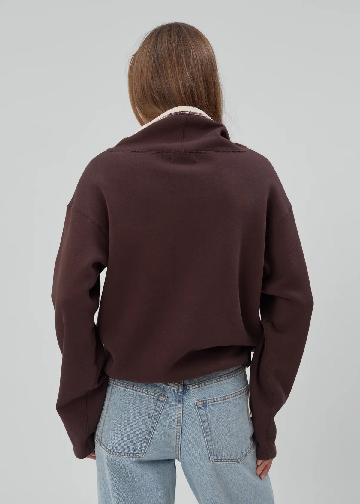 Rec Pullover in Chocolate Brown