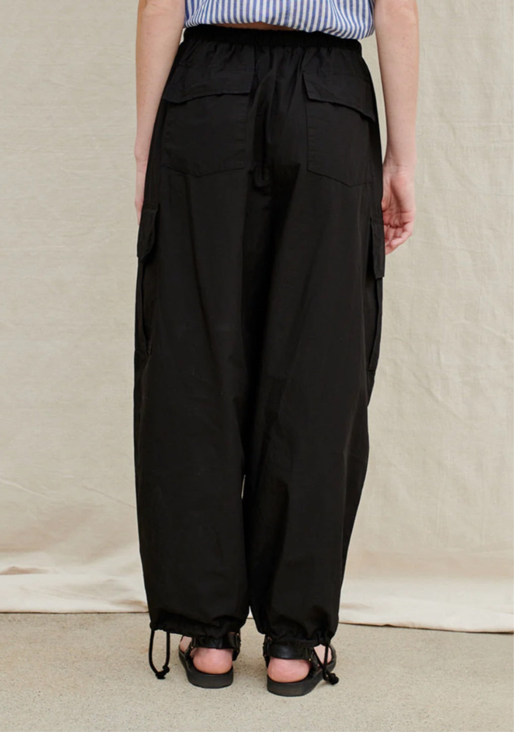 Structured Poplin Drawstring Cargo Pant