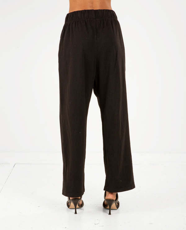 Pleat Front Pant