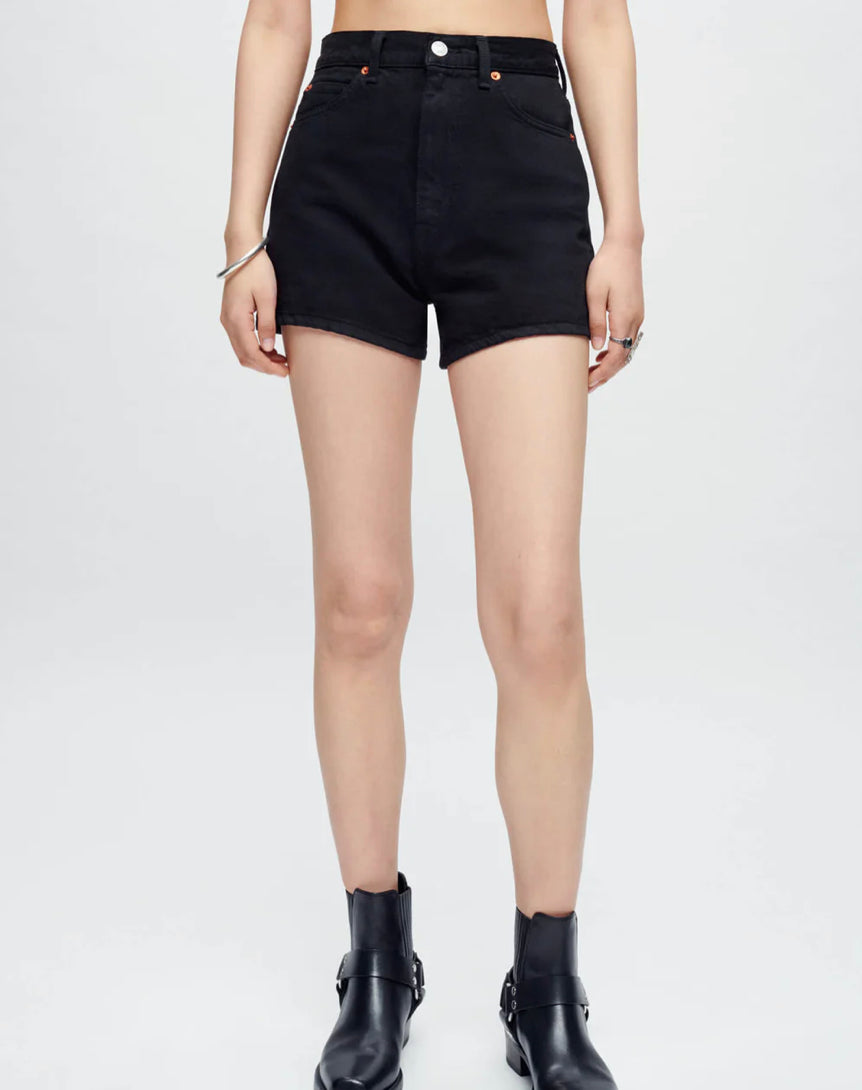 The Midi Short