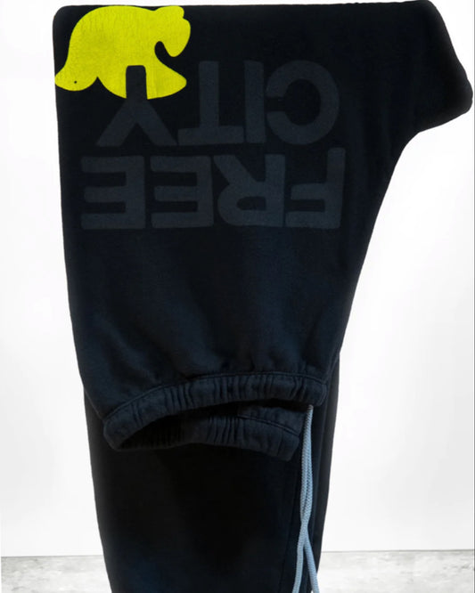 Freecity Large Sweatpant