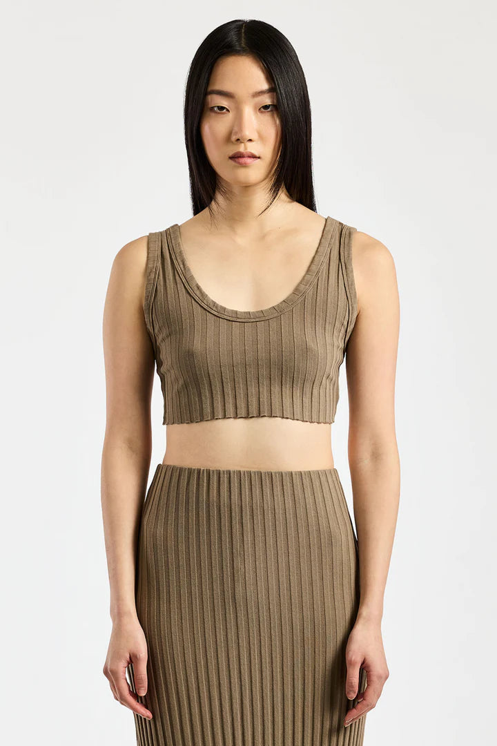 Capri Crop Tank Dark Chai