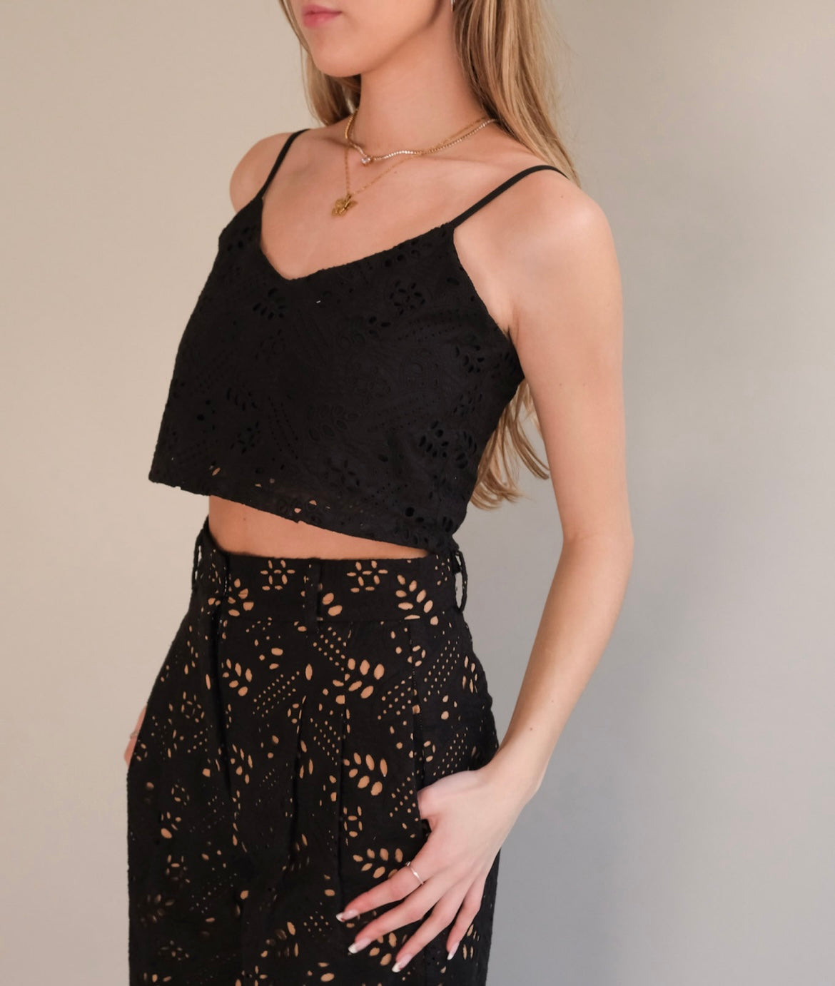 Black Eyelet Crop Tank