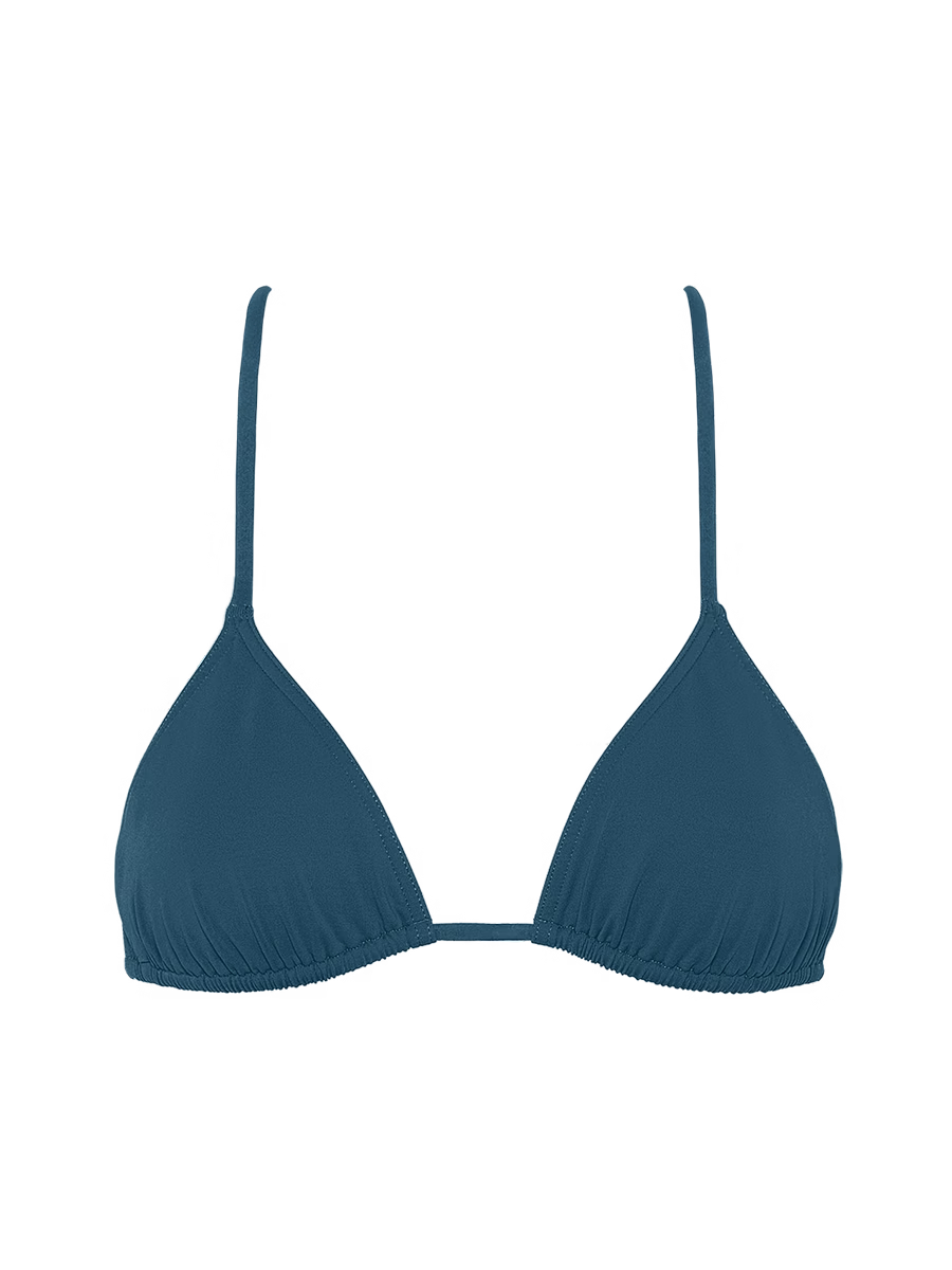 Mouna Petit Triangle in Ocean