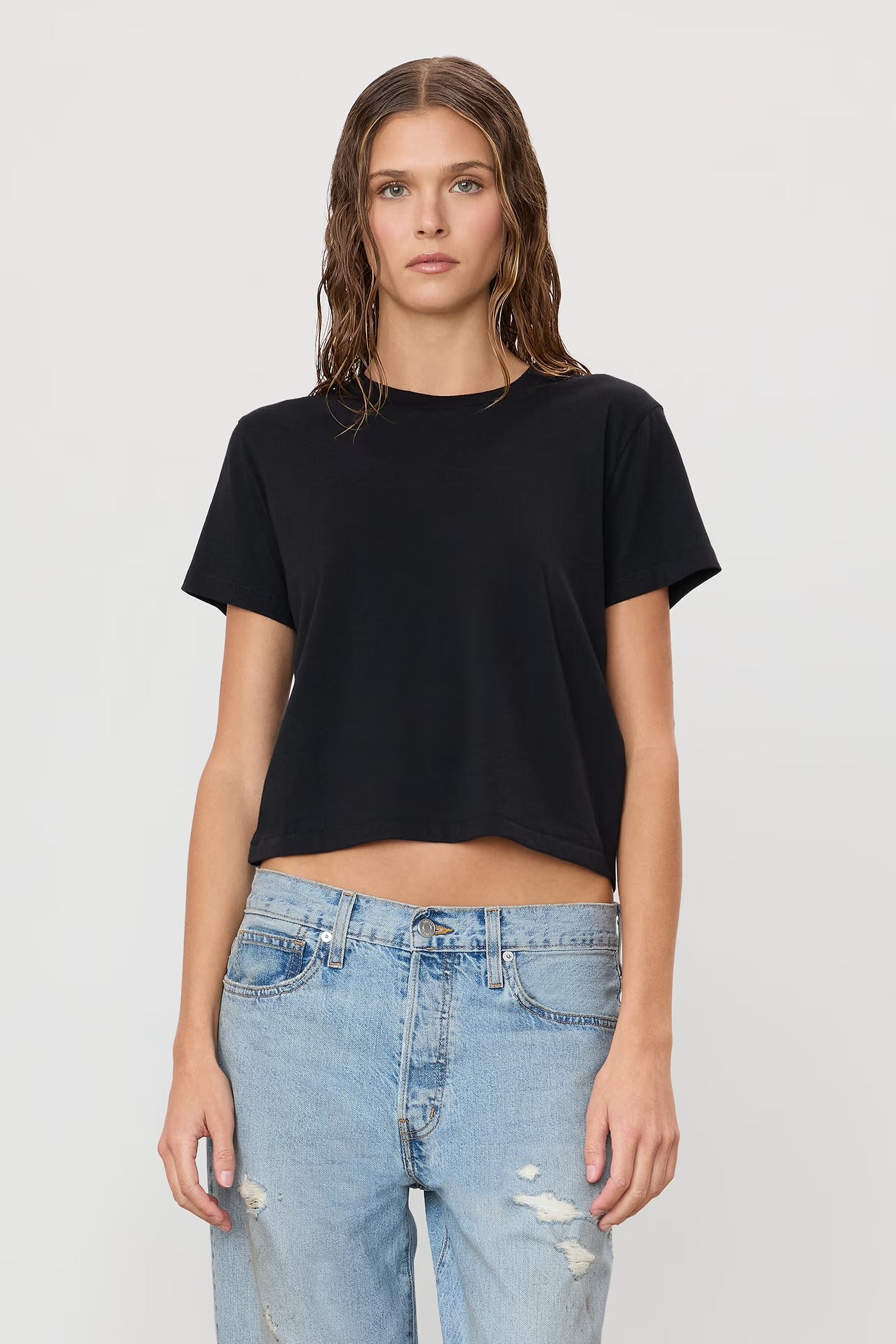 Short Sleeve Boxy Tee in Black