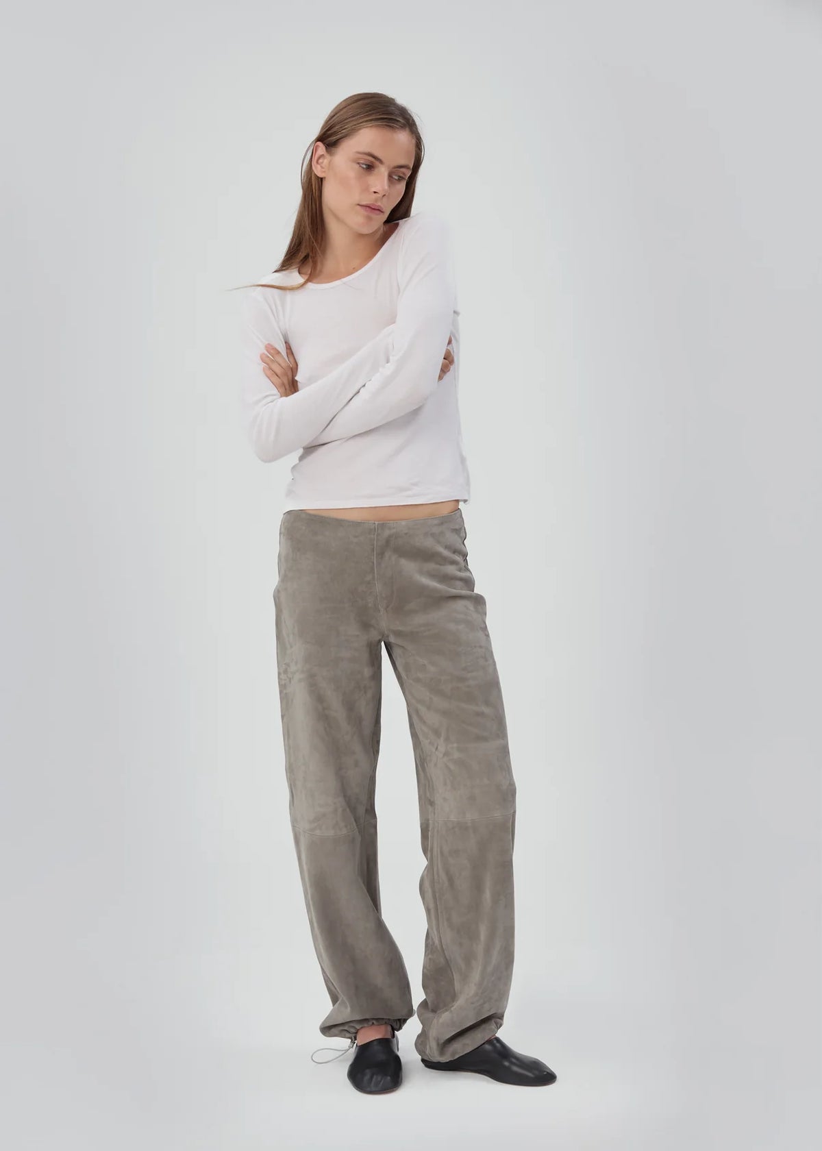 Sport Jean in Smoke Suede