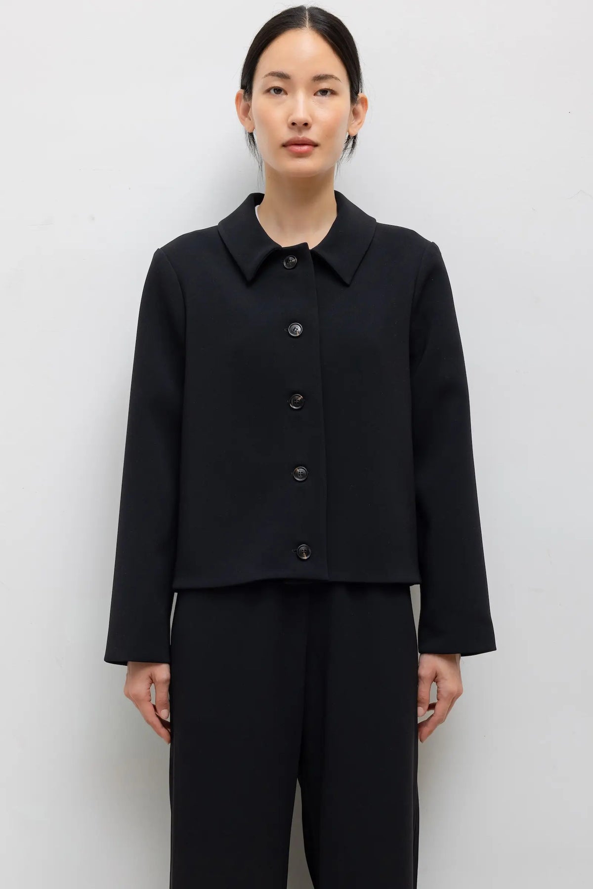 Arielle Bonded Collared Jacket in Black