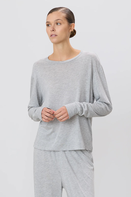 Long Sleeve Boyfriend T-Shirt in Heather Grey