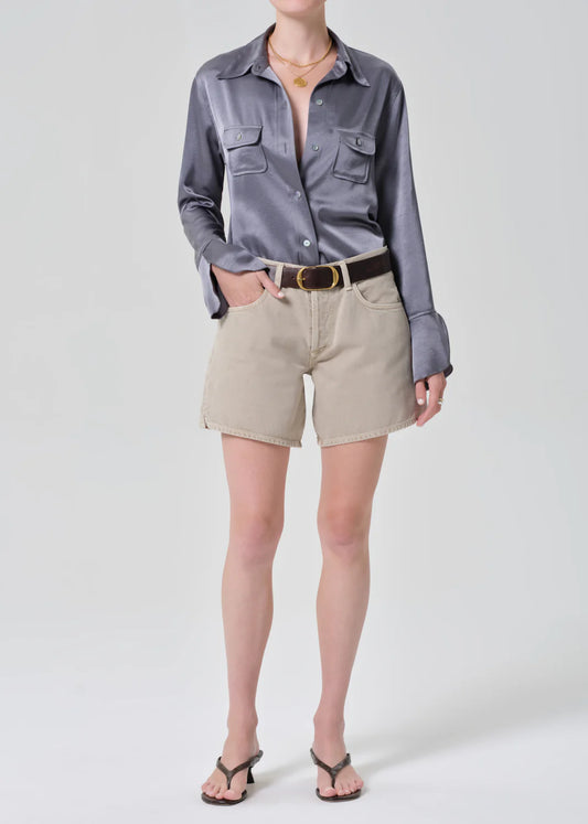 Billie Relaxed Short in Burnished Quartz