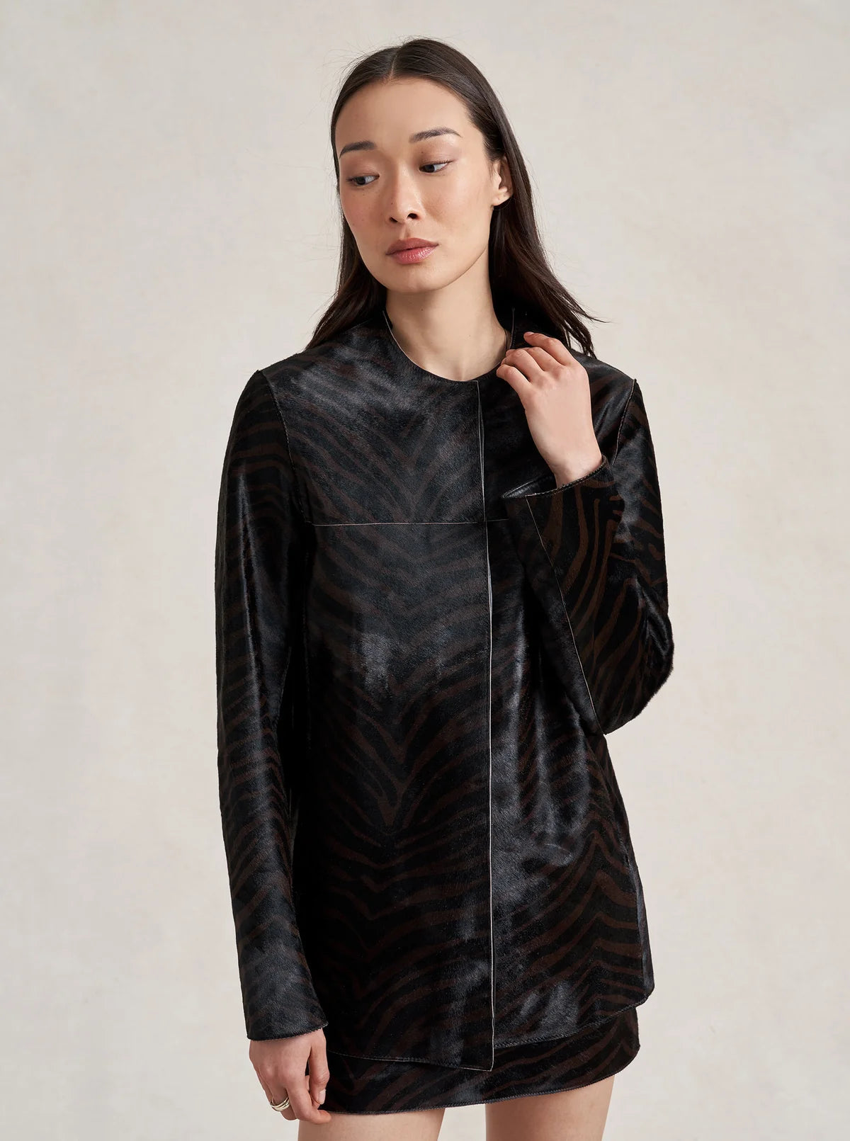 Cropped Perry Coat in Black/Chocolate Tiger