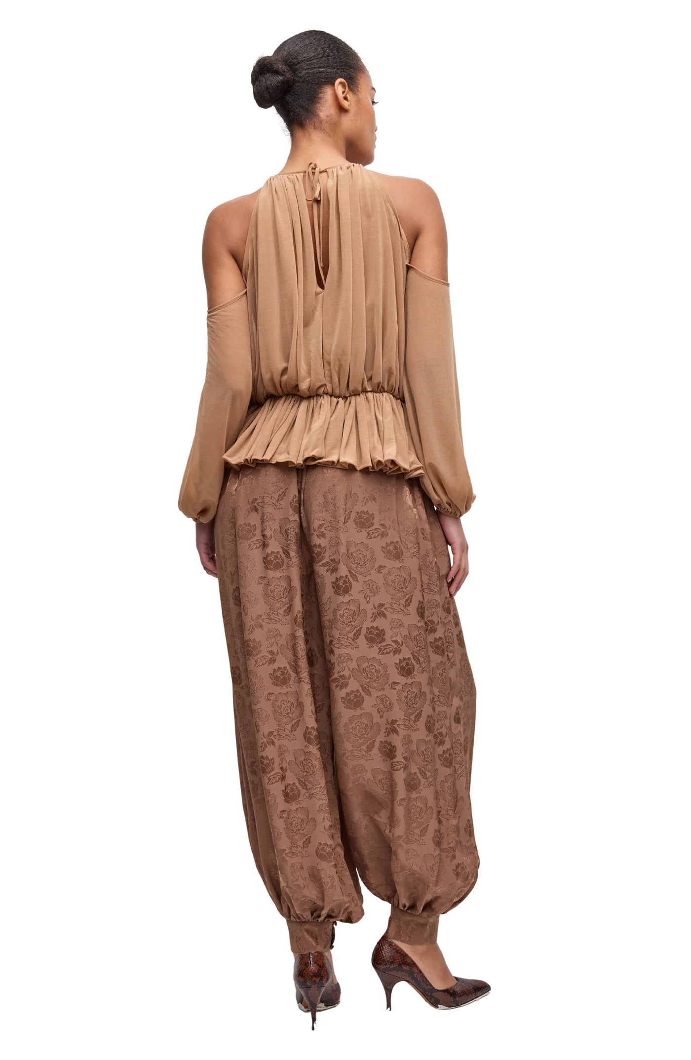 Calyx Pant in Brown