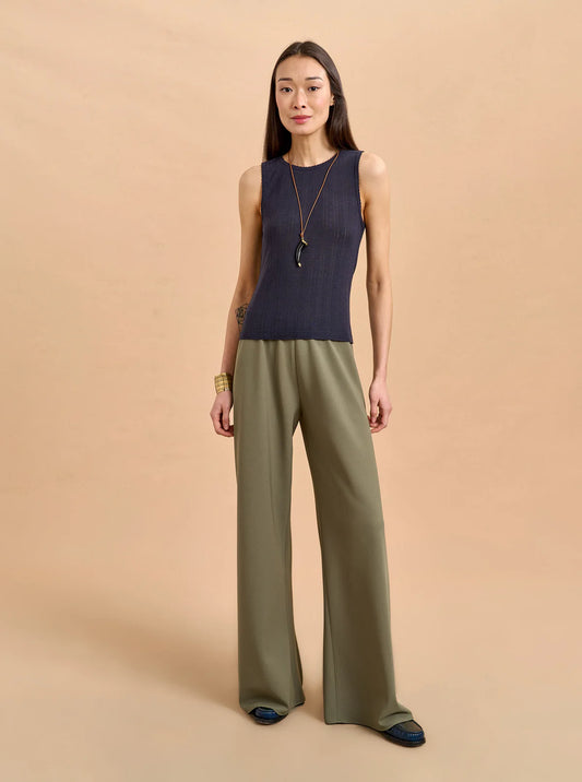 Colby Pant in Olive