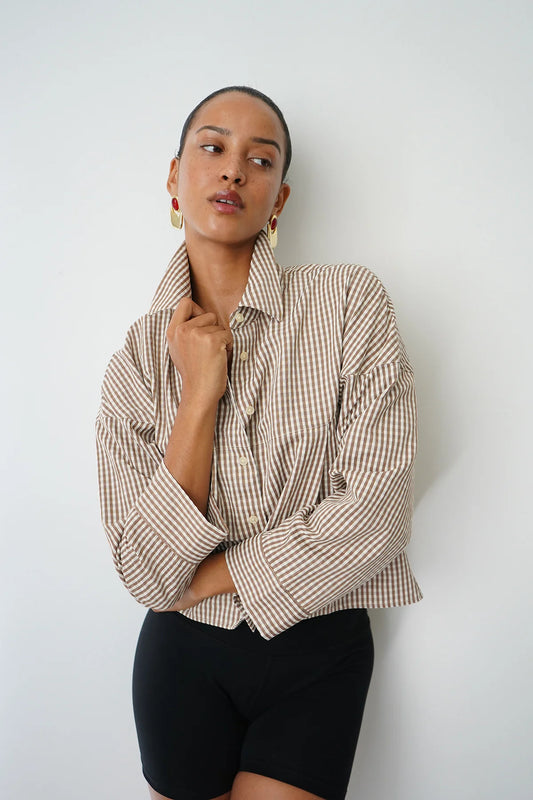 KAYLEIGH CHECK BLOUSE IN BROWN CHECK