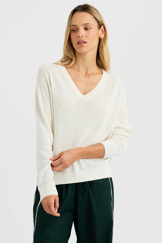 Sloane Linen V-Neck in Ecru