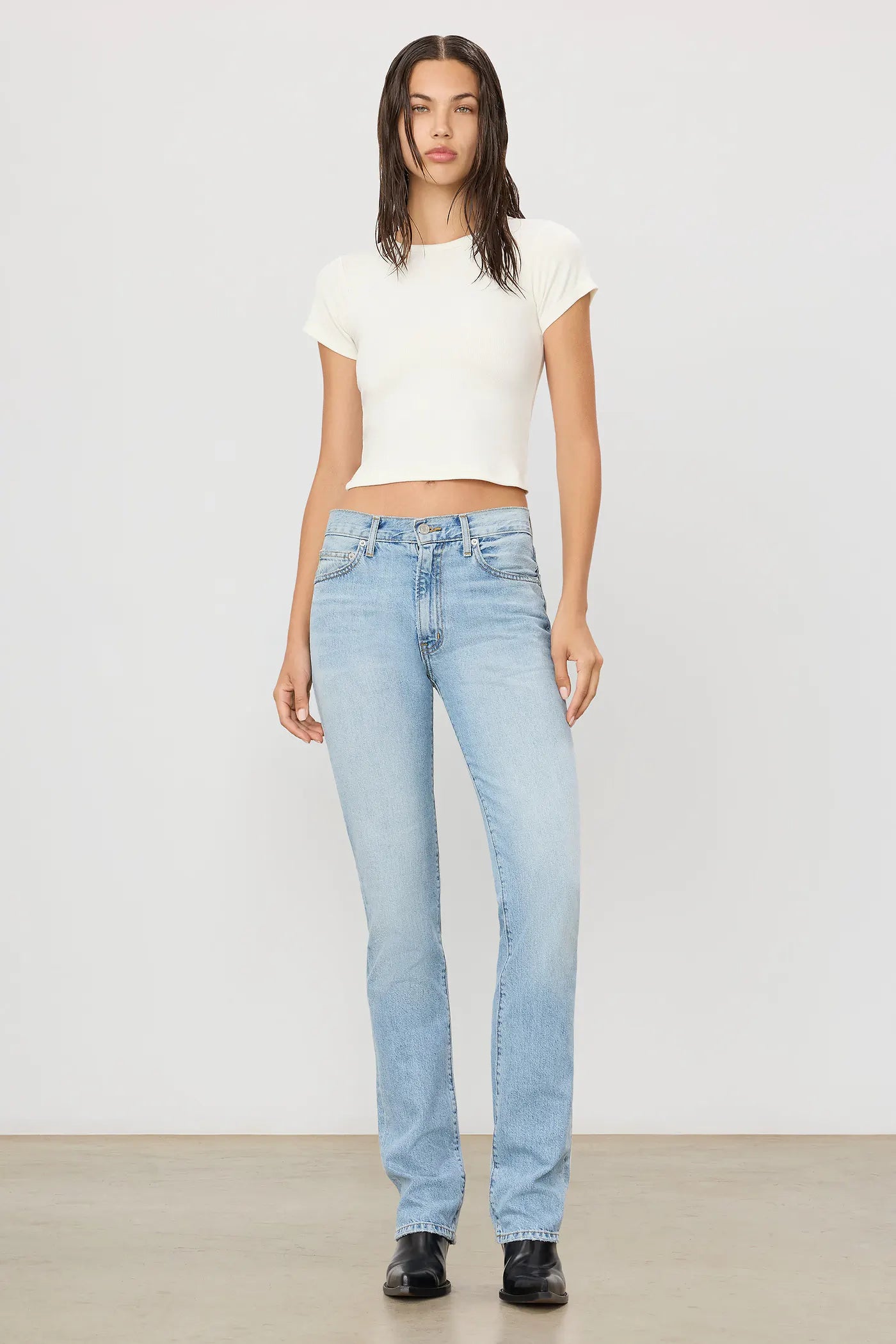 Chloe Straight Jean in Light Indigo