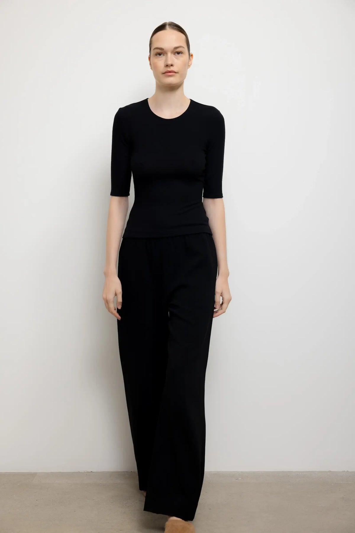 Arielle Pocket Pant in Black