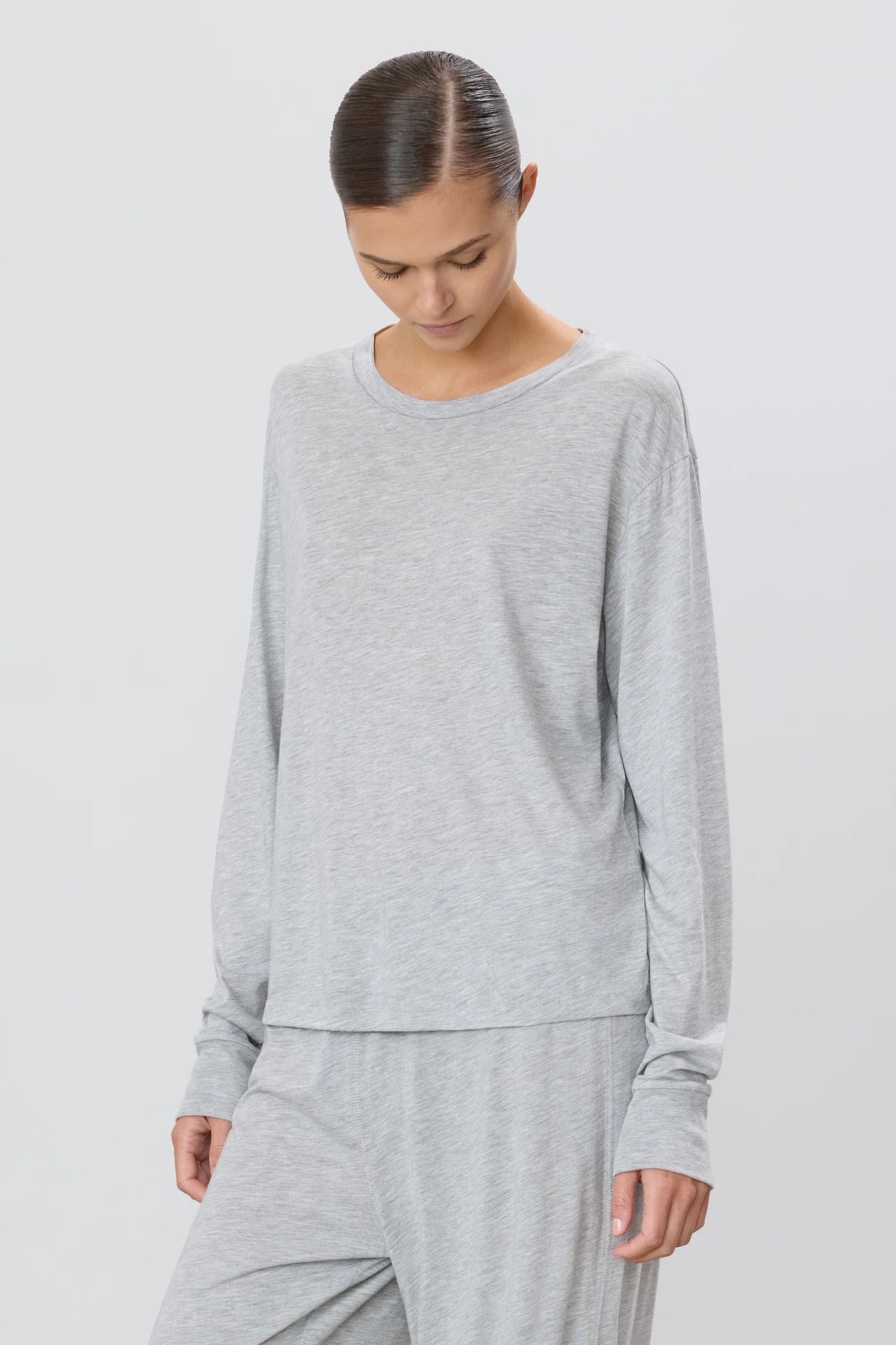 Long Sleeve Boyfriend T-Shirt in Heather Grey