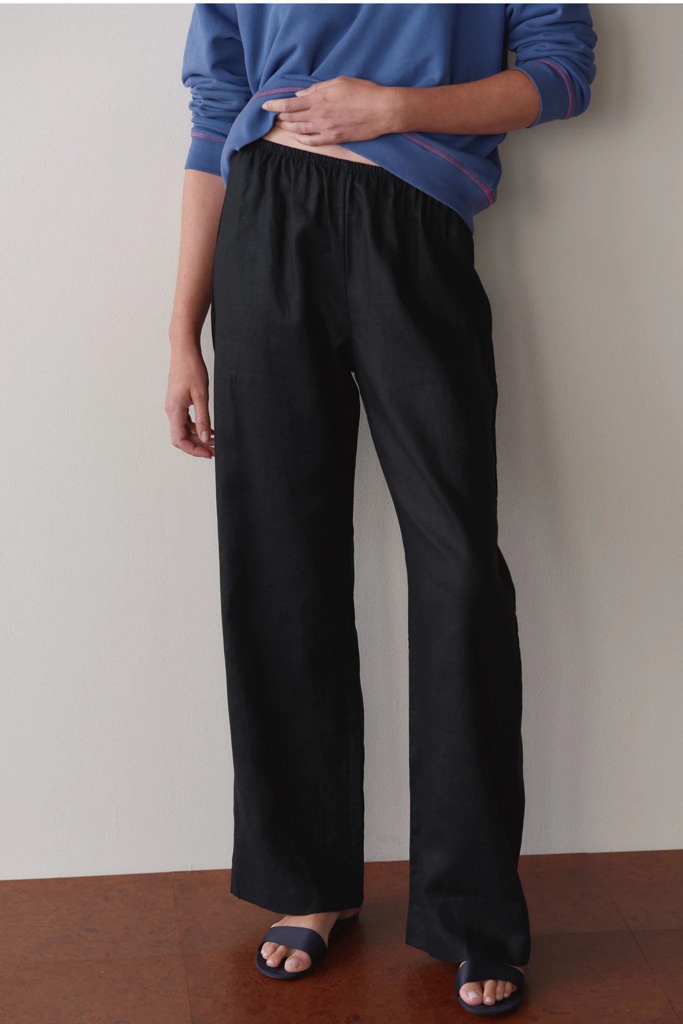 The Linen Simple Pant in Jet