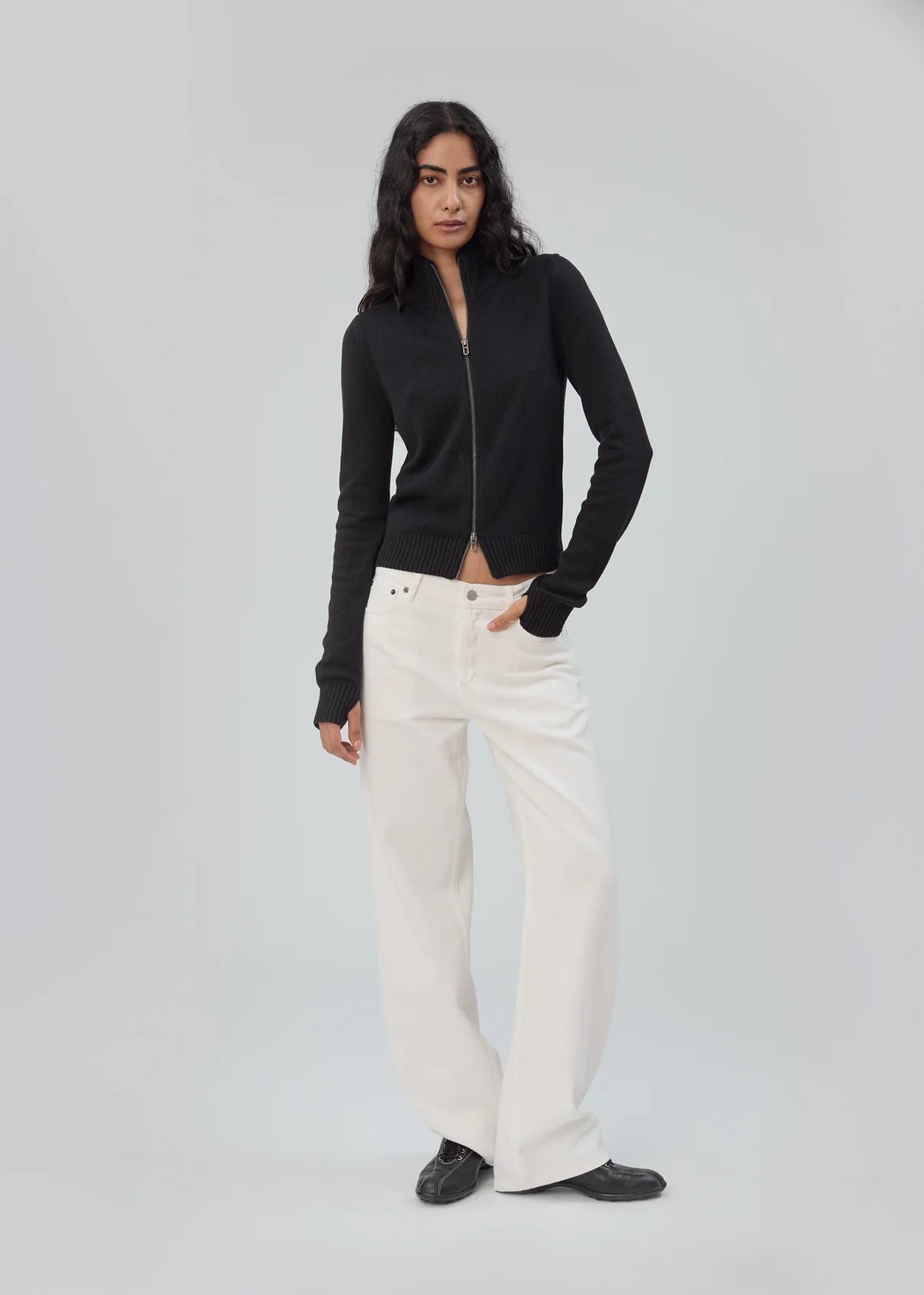 Bleecker Zip in Black