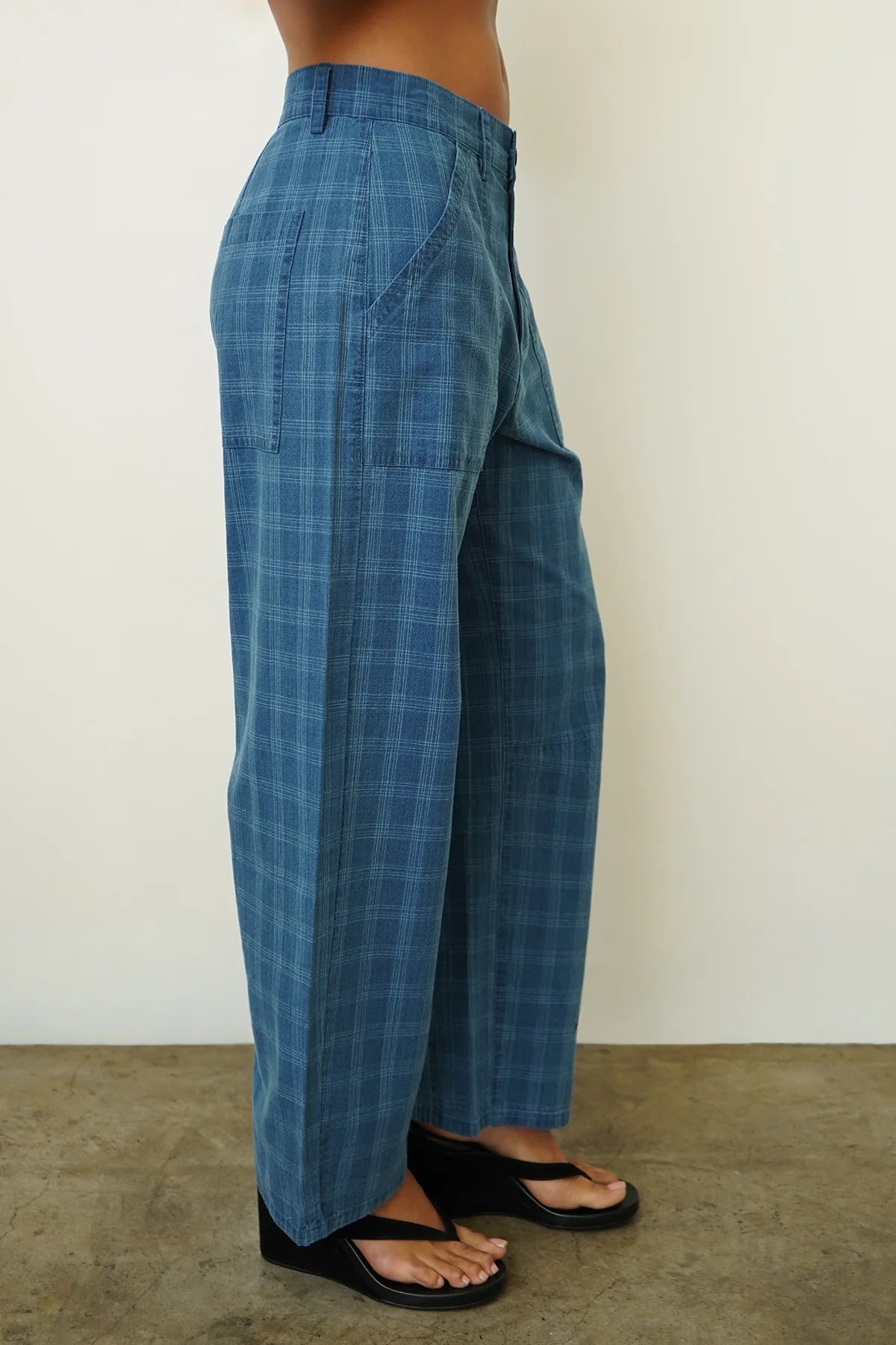 Cross Creek Plaid Pant in Vintage Blue Plaid