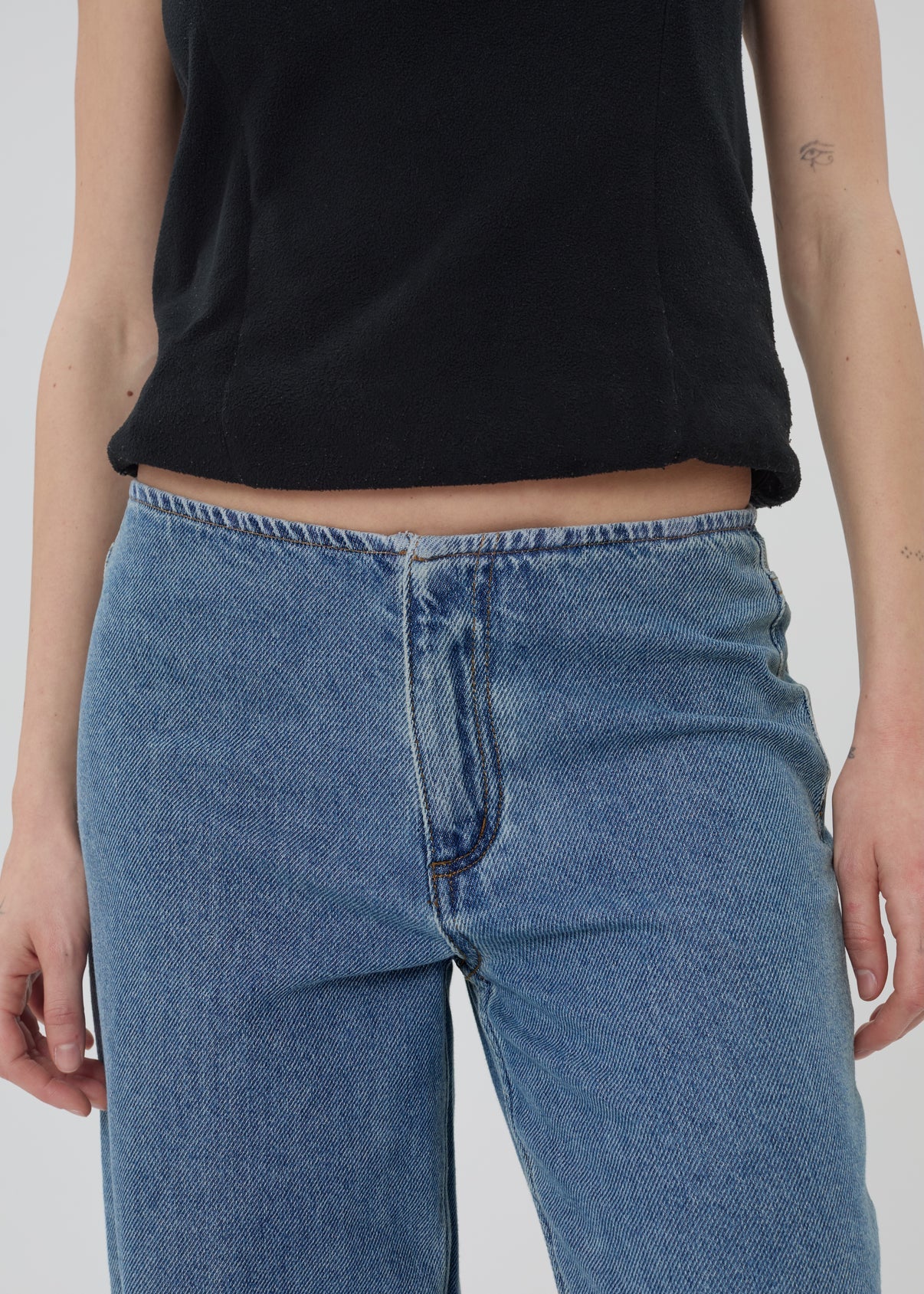 Sport in Classic Blue