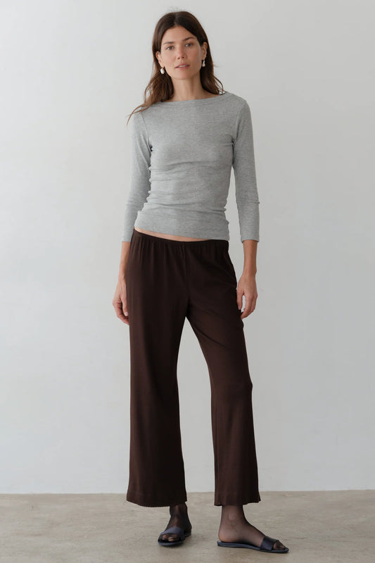 Baby Rib Scallop Pant in Espresso