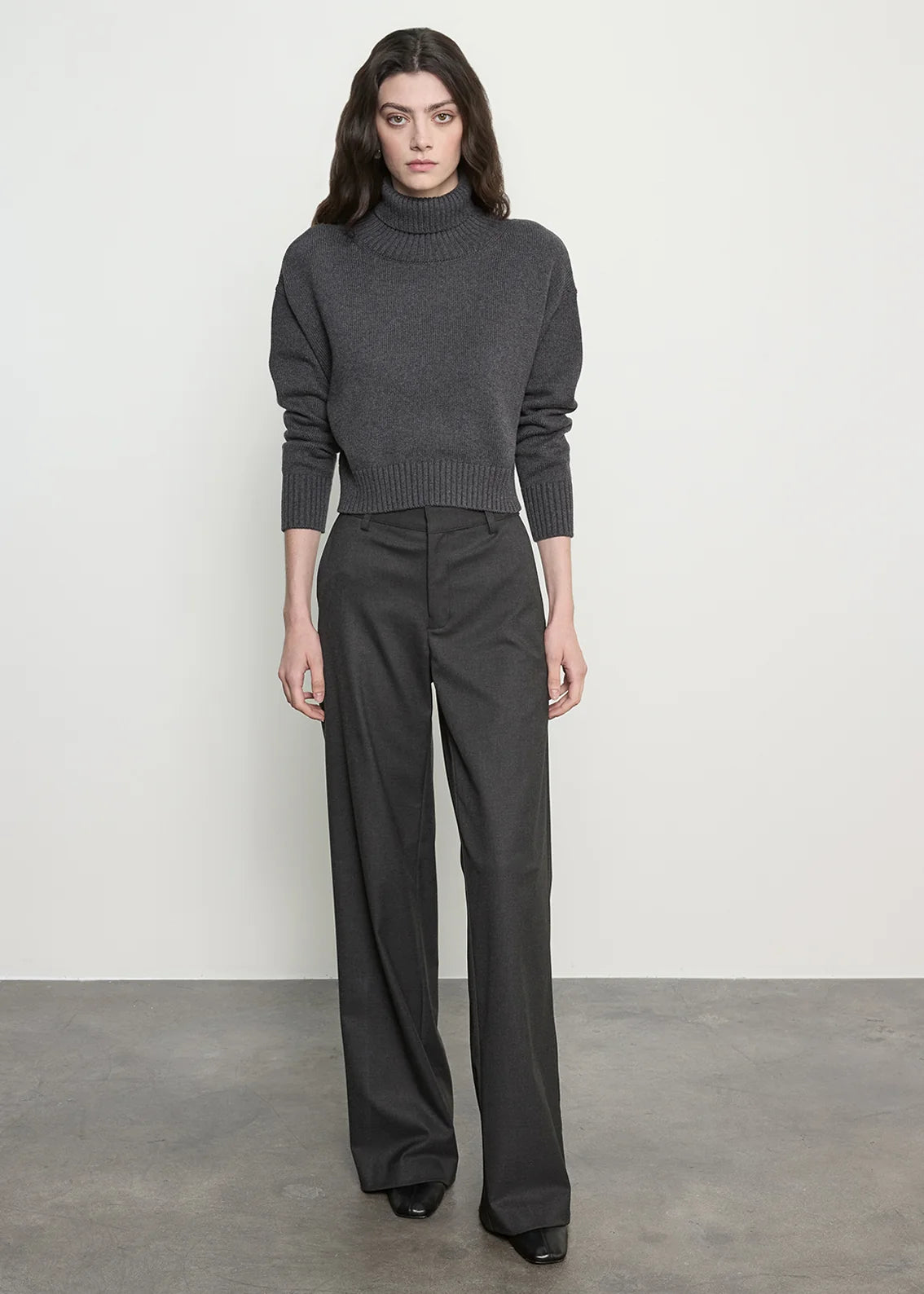 Cotton Cashmere Funnelneck Sweater in Charcoal