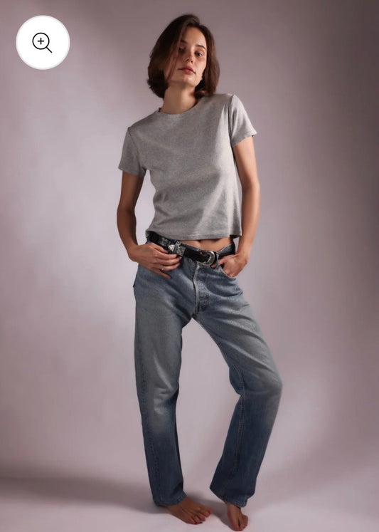 Baby tee in Gray