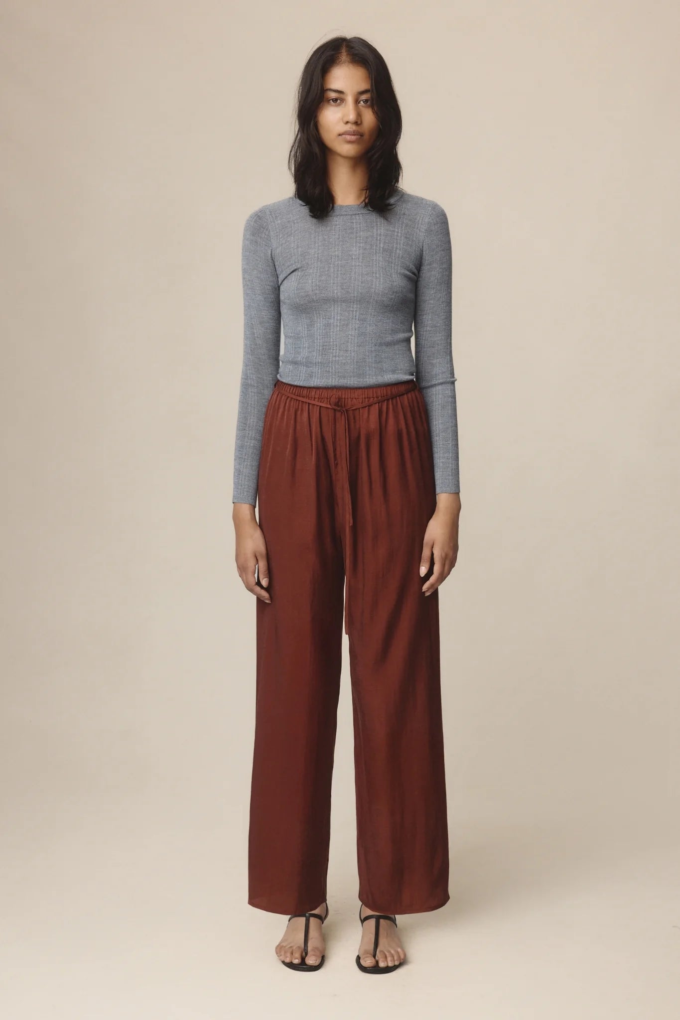 Lillie Pant in Dahlia