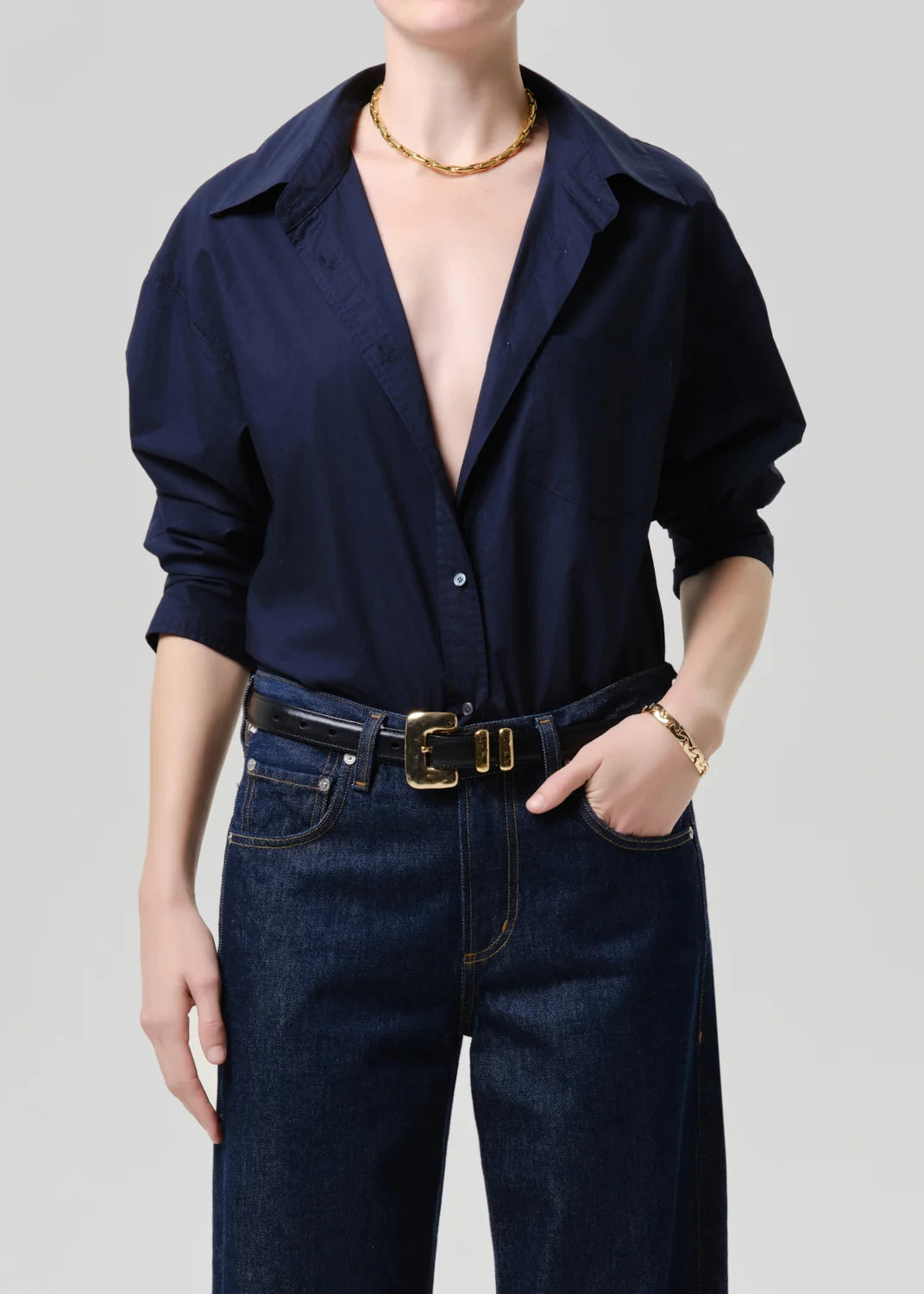 Thea Boyfriend Shirt in Navy