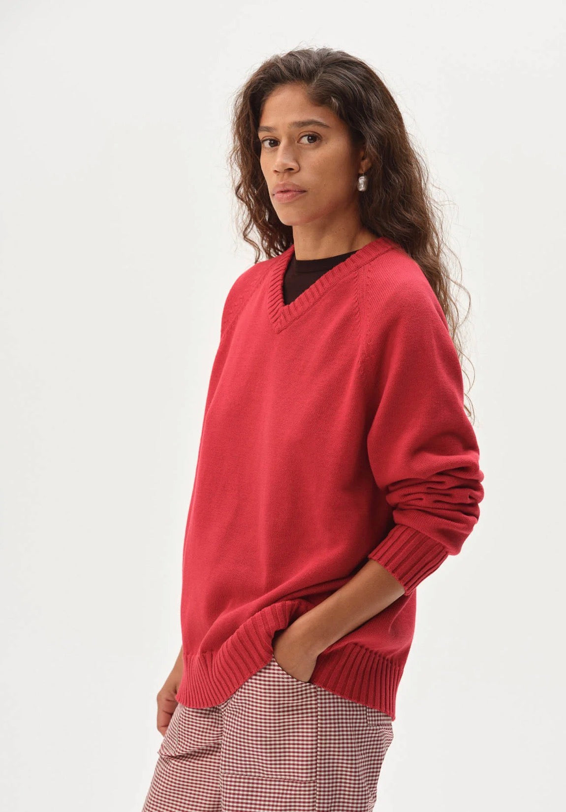 The Cotton Knit V-Neck Sweater in Bell Pepper