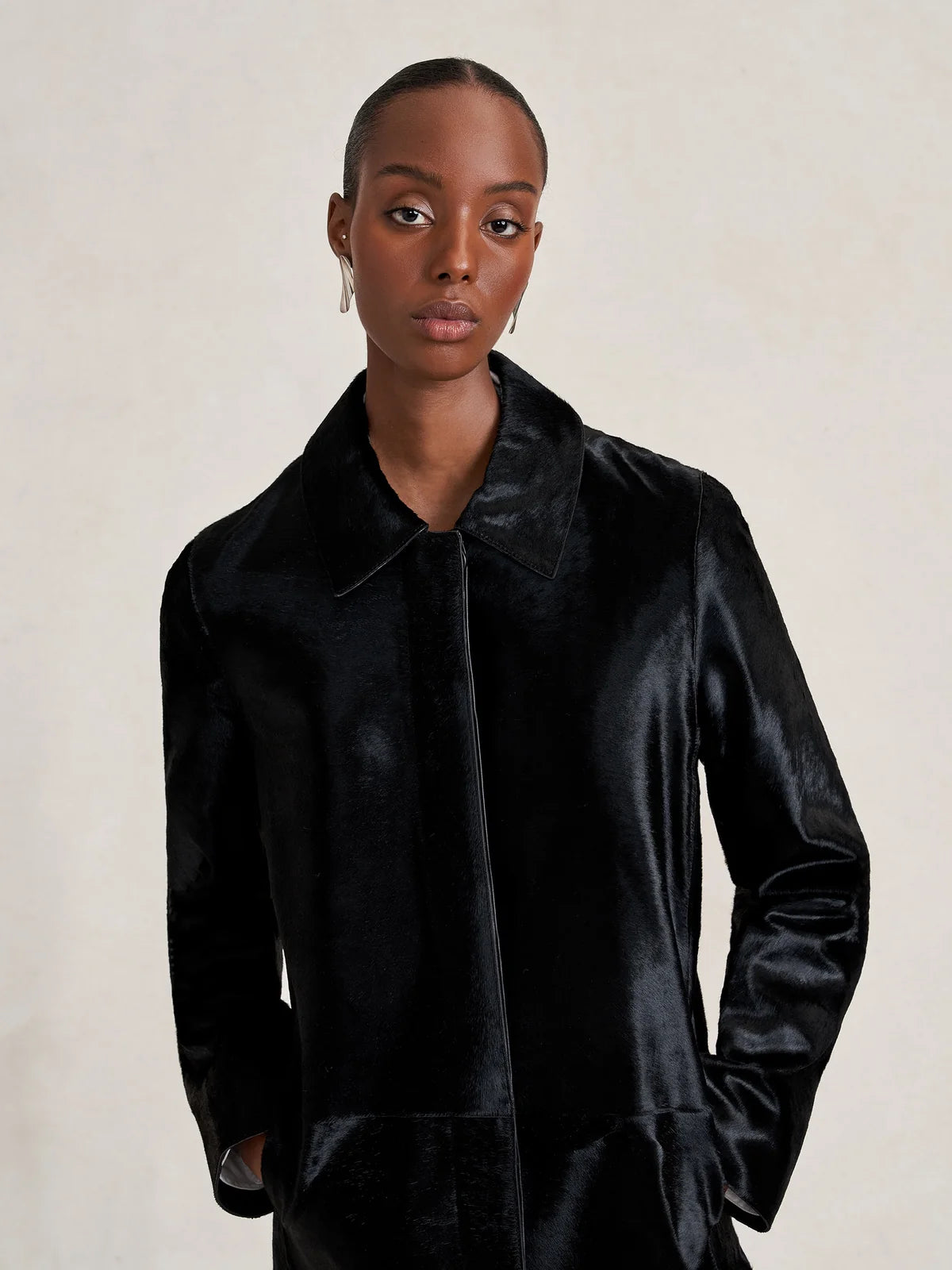 caro Coat in Black