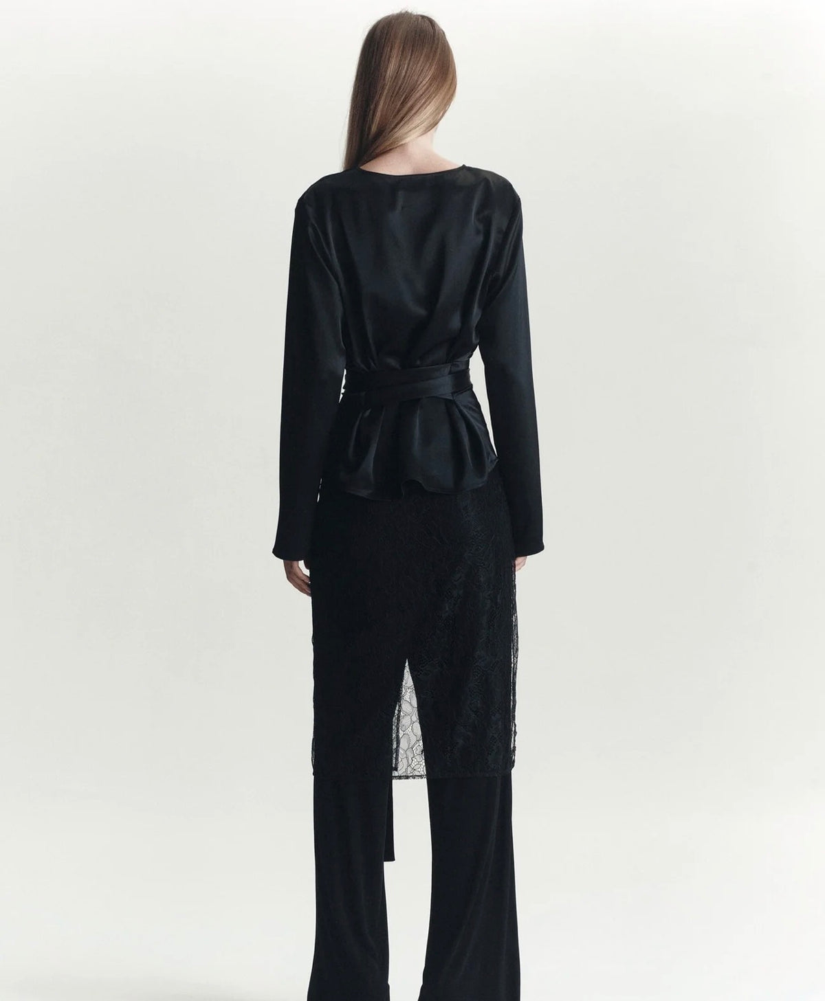 Alba Top in Black