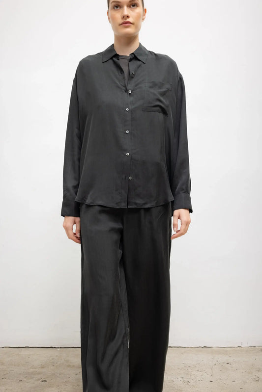 Kim Classic Button Down in Slate