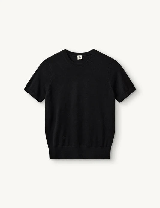 Bergen Basic Tee in Black