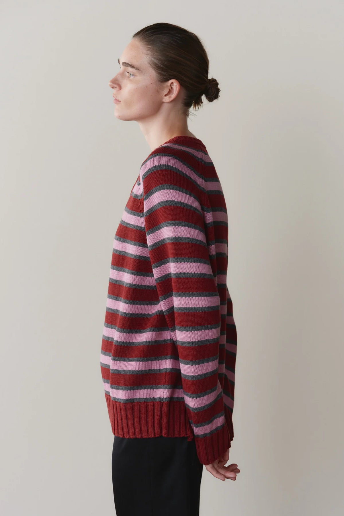 The Cotton Knit Stripe V-Neck Sweater in Oxblood/Roz/Cgy