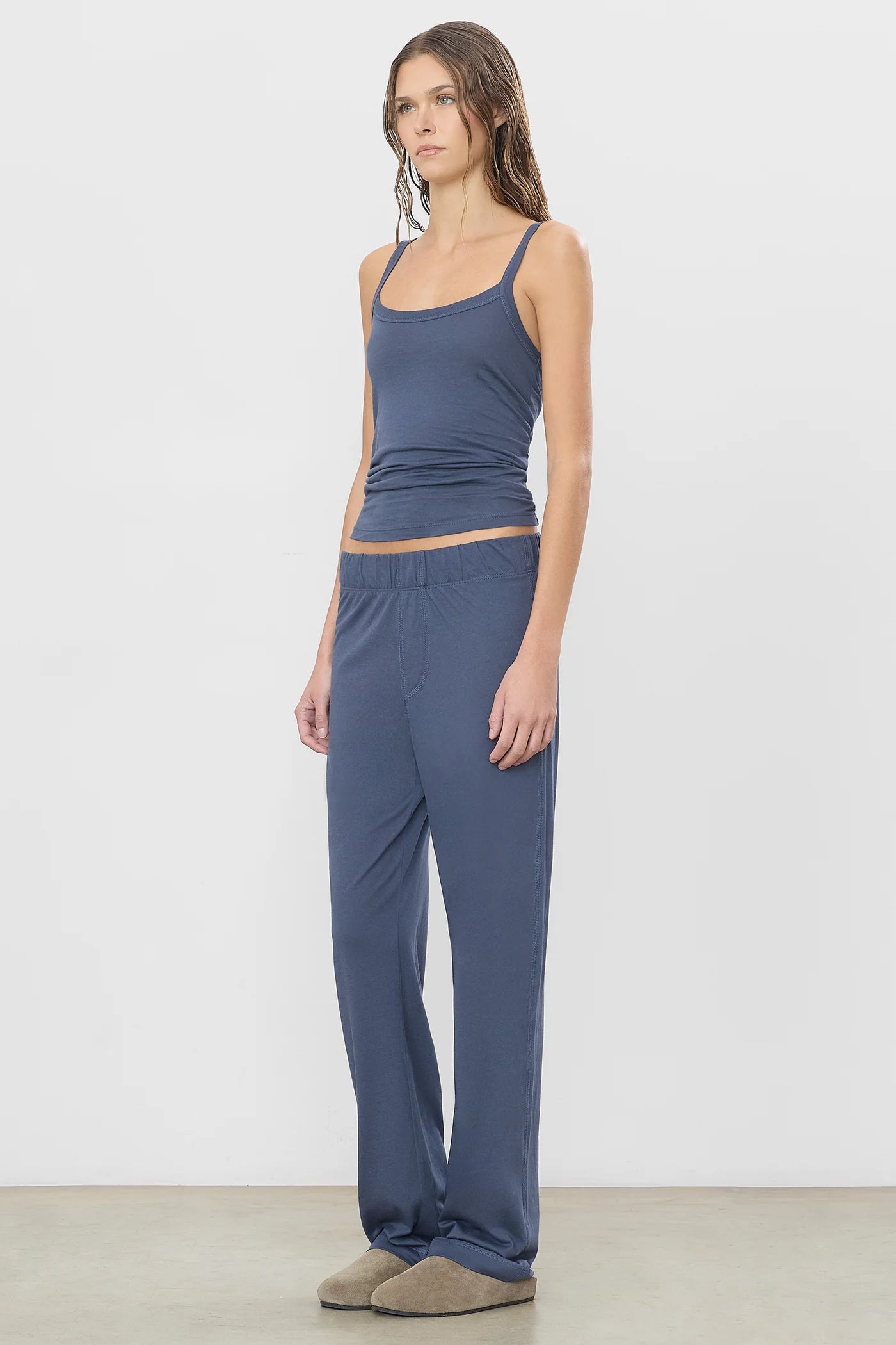 Lounge Pant in Washed Navy