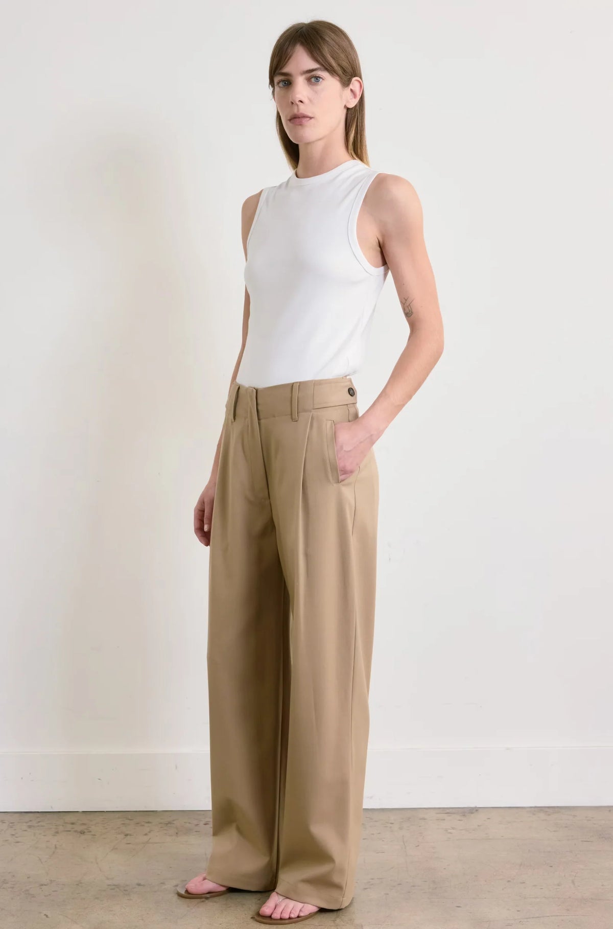 Adjustable Waist Trousers in Khaki