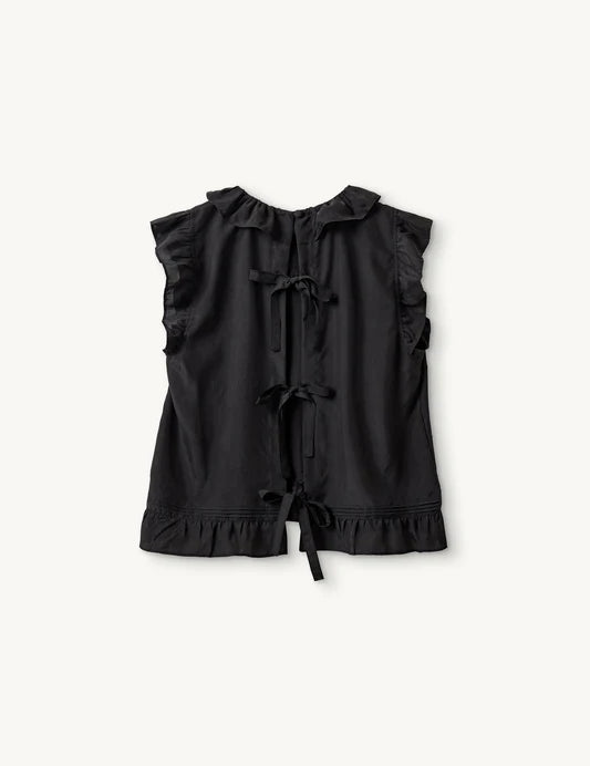 Darling Scallop Top in Black