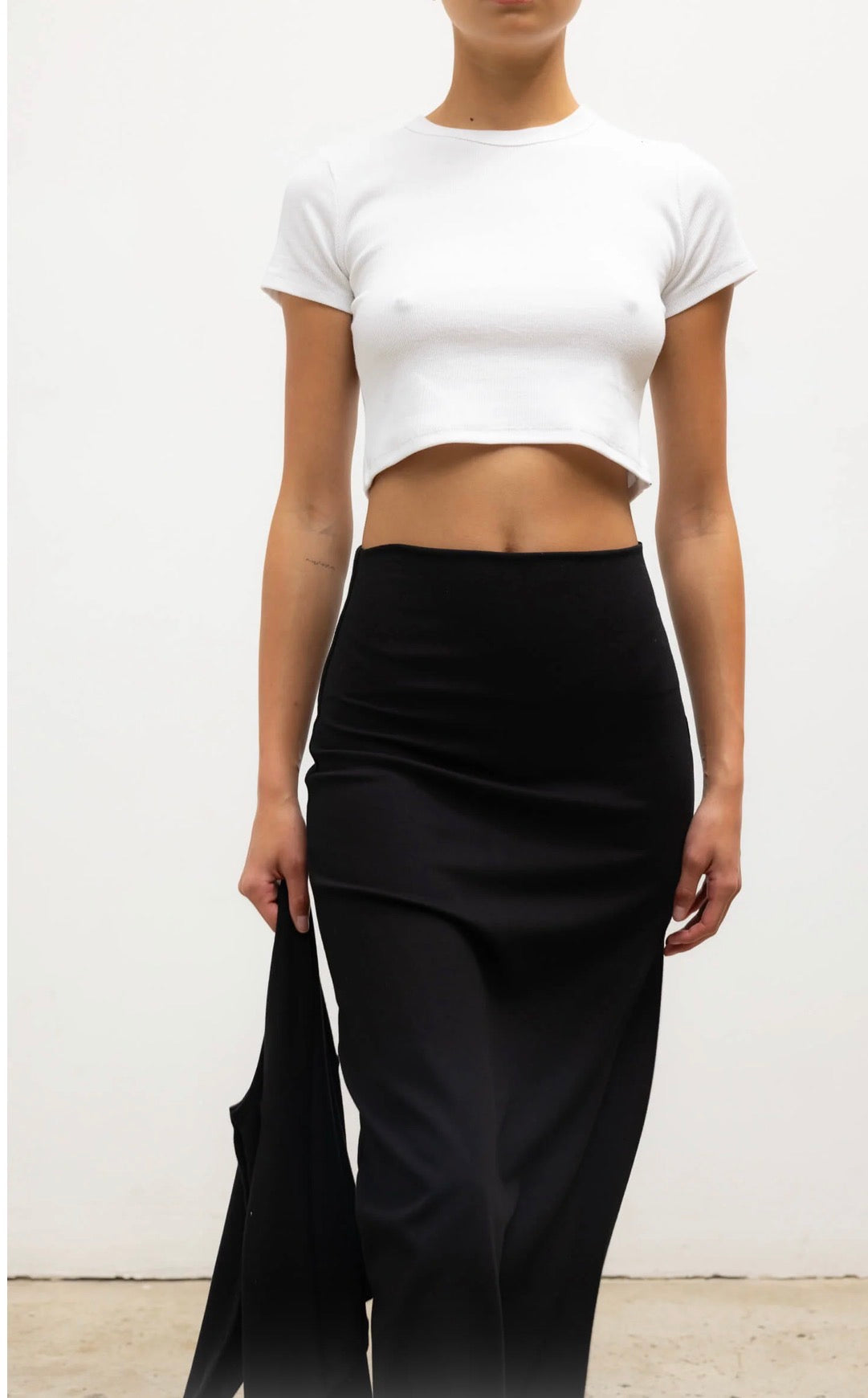 Kelly Crop Slim Fit Tee in White