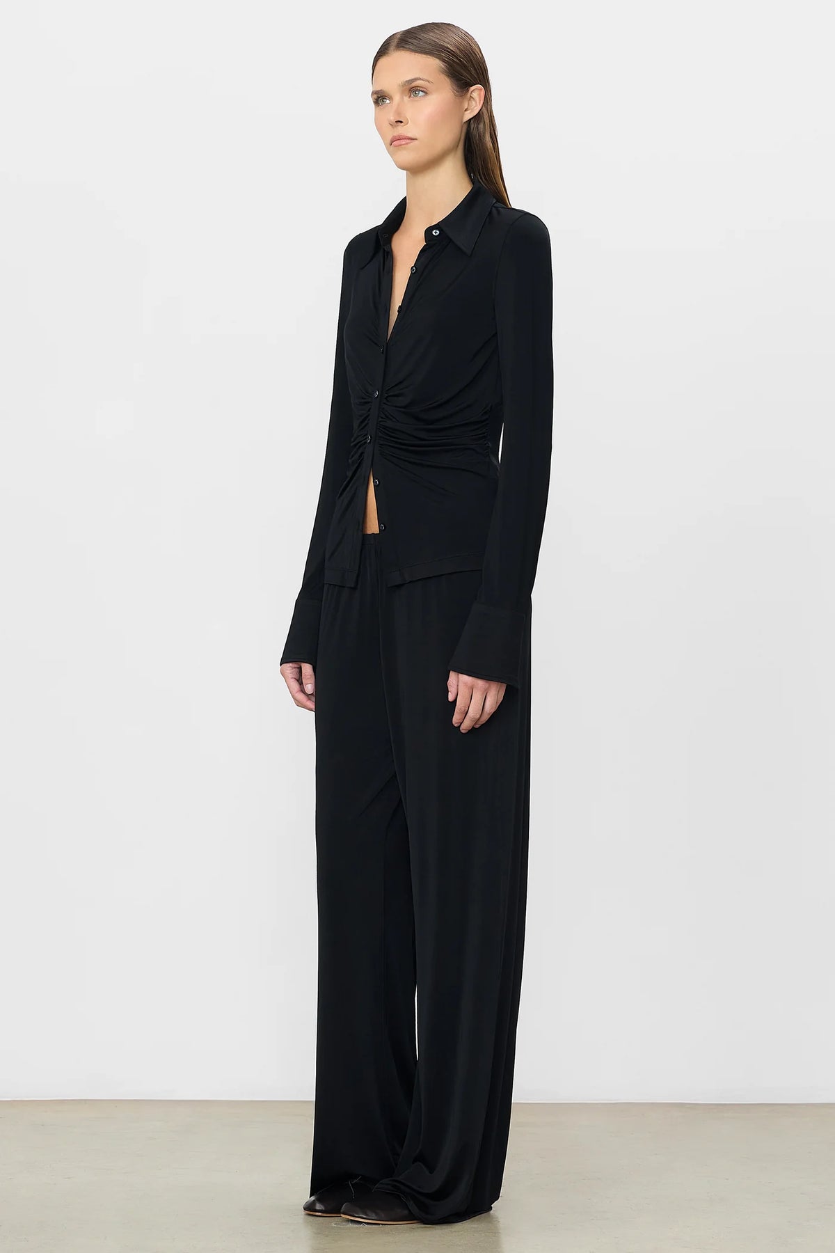 Rue Pant in Black