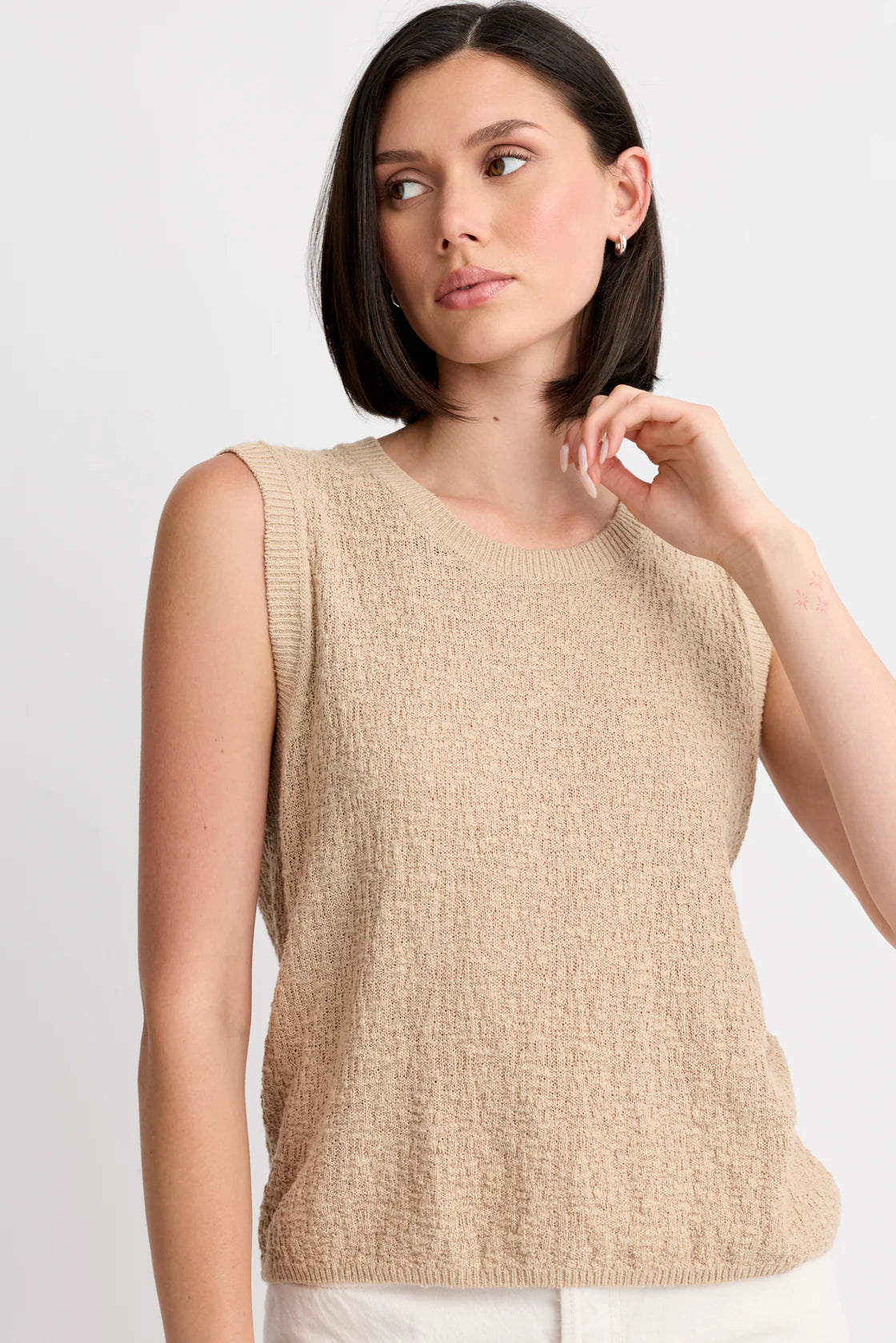 Clover Top in Milk Tea