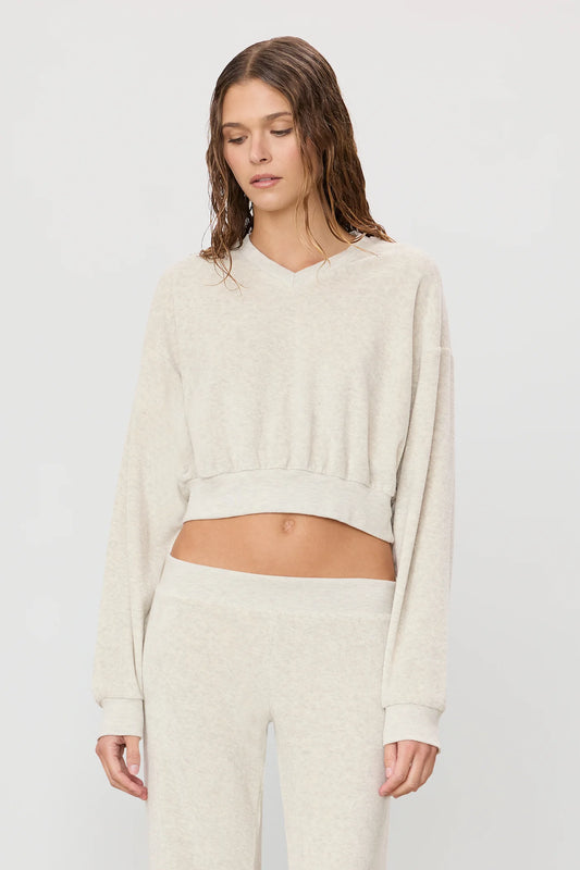 Cropped V-Neck Sweater in Light Heather Grey
